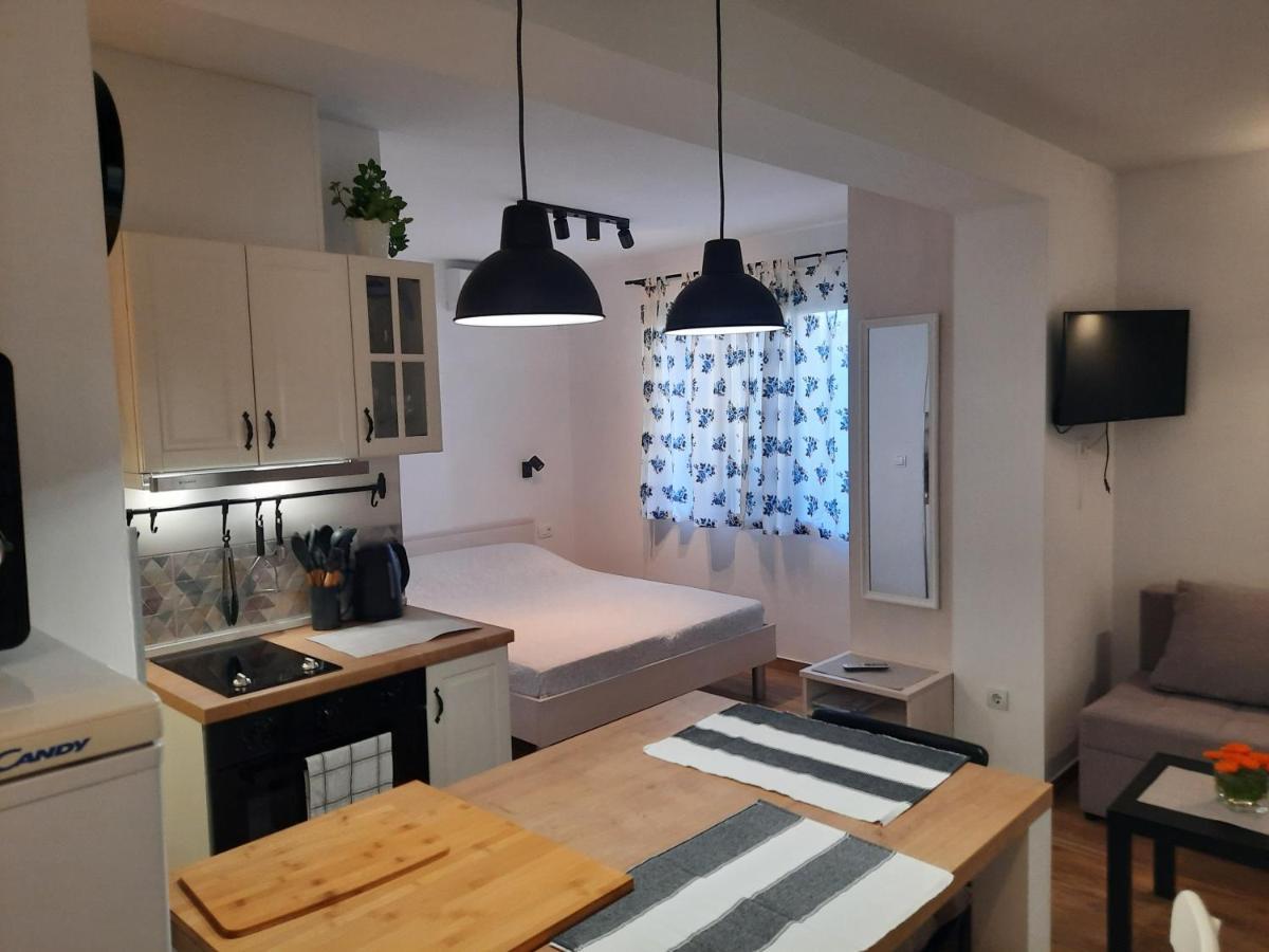 Manda Ljubetic Sutivan Exterior foto