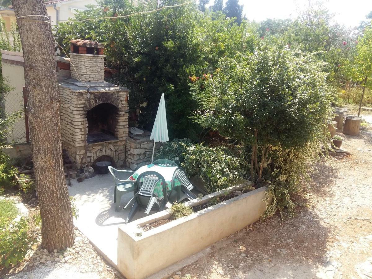 Manda Ljubetic Sutivan Exterior foto